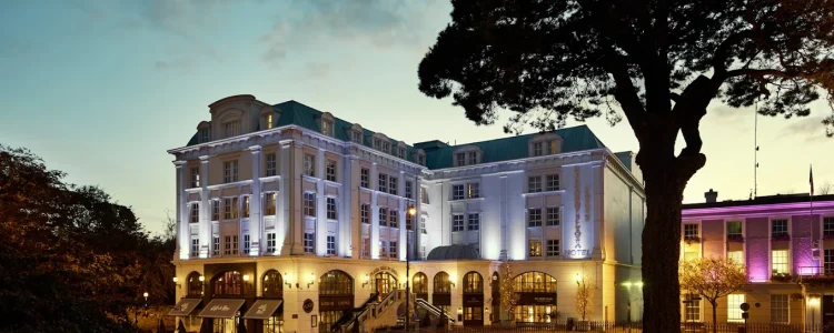 Killarney Plaza Hotel